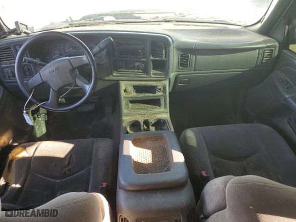 2006 GMC Sierra 3500 SRW SLE2 with VIN 1GTHK33D06F224453, listed as a Copart auction lot 85389974 with NaN miles and Salvage Title. Bid and sale history available at carsss.com. Image 8.