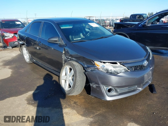 2013 Toyota Camry L with VIN 4T1BF1FK0DU204524, listed as a IAAI auction lot 41842065 with 168,202 mi miles. Bid and sale history available at carsss.com. Image 1.