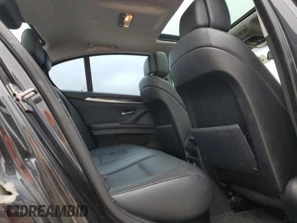 2011 BMW 5 Series 528i with VIN WBAFR1C55BC748660, listed as a Copart auction lot 45289825 with 135,768 mi miles and Salvage Title. Bid and sale history available at carsss.com. Image 10.