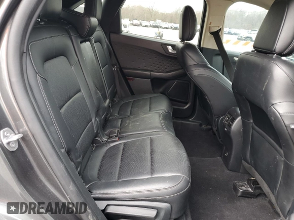 2020 Ford Escape SE Sport Hybrid with VIN 1FMCU0BZ1LUB31301, listed as a Copart auction lot 48745645 with 124,101 mi miles and Salvage Title. Bid and sale history available at carsss.com. Image 11.