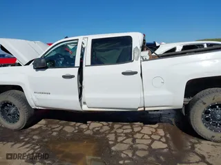 2014 Chevrolet Silverado 1500 LT with VIN 3GCUKREC6EG247979, listed as a IAAI auction lot 41590703 with 1 mi miles. Bid and sale history available at carsss.com. Image 14.