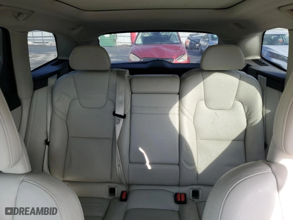2018 Volvo XC60 Momentum with VIN YV4102RK2J1006993, listed as a Copart auction lot 43891525 with 72,936 mi miles and Salvage Title. Bid and sale history available at carsss.com. Image 10.