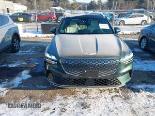 2024 Genesis GV70 Advanced with VIN 5NMMCET16RH003640, listed as a IAAI auction lot 41406634 with 8,250 mi miles and . Bid and sale history available at DreamBid. Image 12.