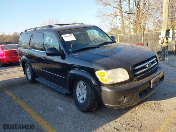 2001 Toyota Sequoia Limited with VIN 5TDBT48A51S020330, listed as a IAAI auction lot 41914917 with 276,826 mi miles. Bid and sale history available at carsss.com. Image 1.