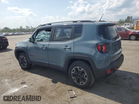 2017 Jeep Renegade Trailhawk z VIN ZACCJBCB3HPG29440, wystawiony jako Copart lot #62391755 z przebiegiem 100 707 mil mil oraz Szkoda całkowita • Salvage title. Historia ofert i sprzedaży dostępna na DreamBid. Obrazek 2.