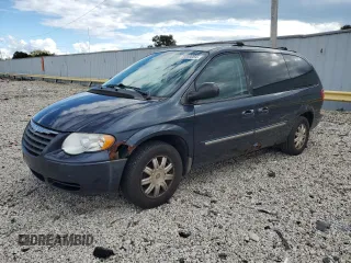 2007 Chrysler Town & Country LWB Touring with VIN 2A4GP54L27R262611, listed as a Copart auction lot 75550064 with 192,608 mi miles and Clean Title. Bid and sale history available at carsss.com. Image 1.