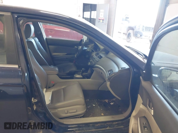 2009 Honda Accord EX-L with VIN 1HGCP36839A045434, listed as a IAAI auction lot 42125265 with 244,515 mi miles and . Bid and sale history available at DreamBid. Image 5.