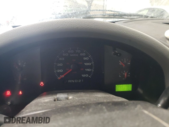 2004 Ford F-150 XL z VIN 1FTRF12W84NA68178, wystawiony jako Copart lot #48812455 z przebiegiem 206 819 mil mil oraz Szkody całkowita. Historia ofert i sprzedaży dostępna na DreamBid. Obrazek 9.