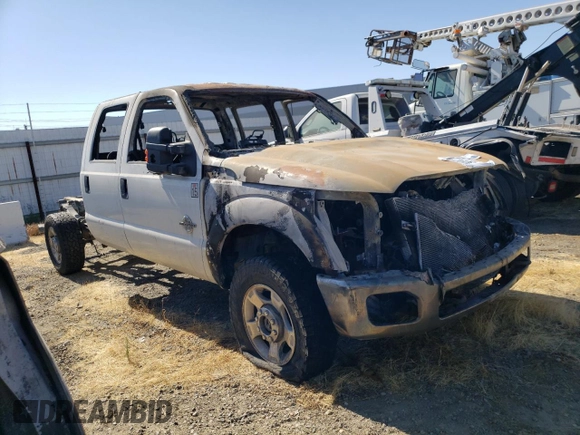 2016 Ford F-350 z VIN 1FD8W3BT7GEC16205, wystawiony jako Copart lot #61933425 z przebiegiem Nie podano mil oraz Nie do naprawy • Non repairable. Historia ofert i sprzedaży dostępna na DreamBid. Obrazek 4.