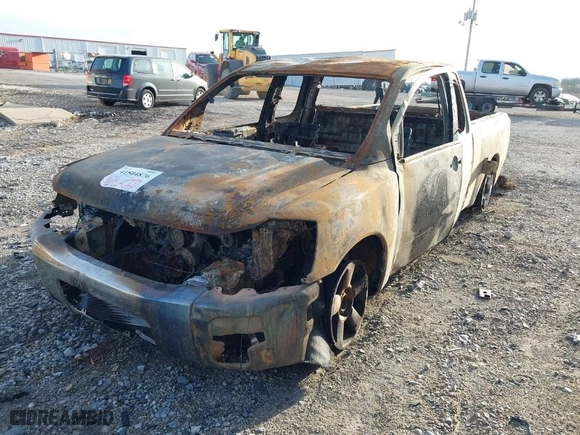 2004 Nissan Titan XE with VIN 1N6AA06A14N511210, listed as a IAAI auction lot 41504876 with 1 mi miles. Bid and sale history available at carsss.com. Image 2.