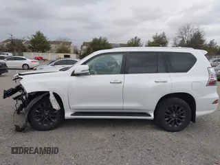 2021 Lexus GX 460 Premium z VIN JTJAM7BX5M5304457, wystawiony jako IAAI lot #41532034 z przebiegiem 66 278 mil mil oraz . Historia ofert i sprzedaży dostępna na DreamBid. Obrazek 14.