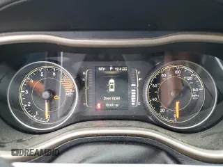 2016 Jeep Cherokee Latitude with VIN 1C4PJMCS2GW120678, listed as a Copart auction lot 50057775 with 151,811 mi miles and Clean Title. Bid and sale history available at carsss.com. Image 9.