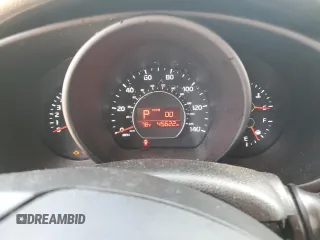 2019 Kia Soul z VIN KNDJN2A22K7653845, wystawiony jako Copart lot #55428505 z przebiegiem 45 622 mil mil oraz Czysty tytuł • Clean title. Historia ofert i sprzedaży dostępna na DreamBid. Obrazek 9.
