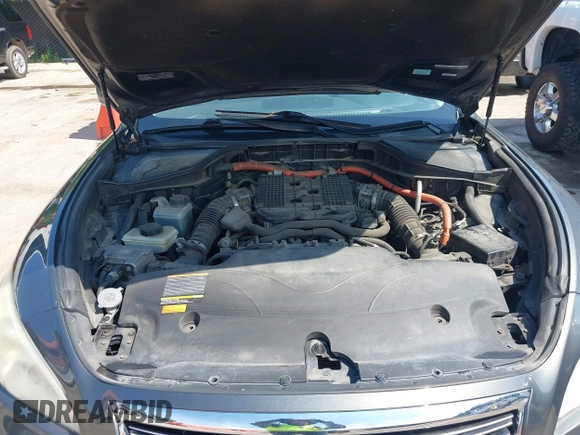 2012 Infiniti M Hybrid with VIN JN1EY1AP4CM910962, listed as a IAAI auction lot 42597542 with 187,171 mi miles and . Bid and sale history available at DreamBid. Image 10.
