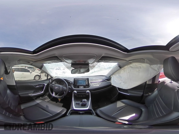 2020 Toyota RAV4 XLE Premium with VIN JTMC1RFV7LD055799, listed as a Copart auction lot 50522175 with 42,713 mi miles and Non Repairable. Bid and sale history available at carsss.com. Image 14.