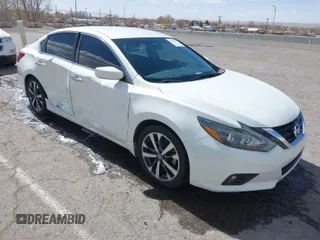 2017 Nissan Altima SR with VIN 1N4AL3AP6HC477203, listed as a IAAI auction lot 41712777 with 96,448 mi miles and . Bid and sale history available at carsss.com. Image 1.