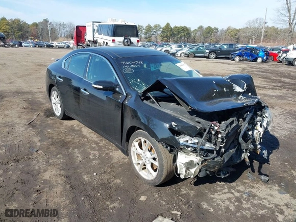 2014 Nissan Maxima 3.5 SV with VIN 1N4AA5AP5EC488576, listed as a IAAI auction lot 41606348 with 76562 miles. Bid and sale history available at carsss.com. Image 1.