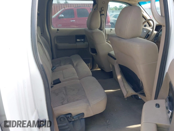2005 Ford F-150 XLT с VIN 1FTRW12W85FB00753, выставлен на аукционе IAAI как лот 42281056 с пробегом Не указан миль и . История ставок и продаж доступна на DreamBid. Изображение 8.