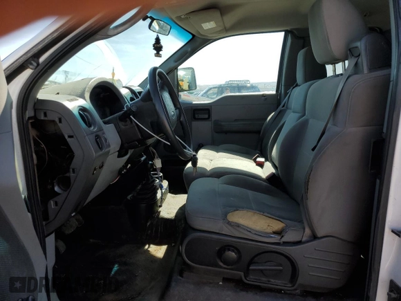 2007 Ford F-150 XL with VIN 1FTVX14567NA32686, listed as a Copart auction lot 47686085 with 205,595 mi miles and Clean Title. Bid and sale history available at carsss.com. Image 7.