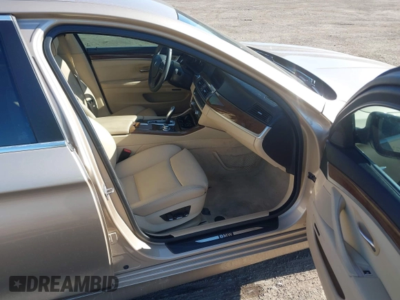 2013 BMW 5 Series 528i with VIN WBAXG5C52DDY33728, listed as a IAAI auction lot 41713841 with 105,963 mi miles and . Bid and sale history available at carsss.com. Image 5.