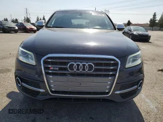 2014 Audi SQ5 Premium Plus z VIN WA1CGAFP3EA090873, wystawiony jako Copart lot #52160785 z przebiegiem 159 664 mil mil oraz Szkoda całkowita • Salvage title. Historia ofert i sprzedaży dostępna na DreamBid. Obrazek 5.