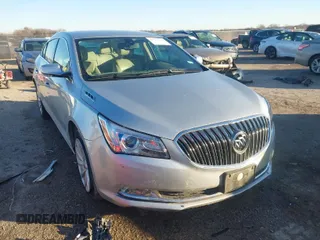 2016 Buick LaCrosse Leather with VIN 1G4GB5G3XGF149086, listed as a IAAI auction lot 41191383 with 111,930 mi miles. Bid and sale history available at carsss.com. Image 1.