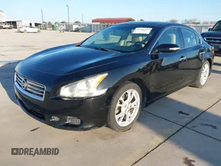 2013 Nissan Maxima S z VIN 1N4AA5AP2DC823212, wystawiony jako IAAI lot #41195799 z przebiegiem 216 924 mil mil oraz . Historia ofert i sprzedaży dostępna na DreamBid. Obrazek 18.