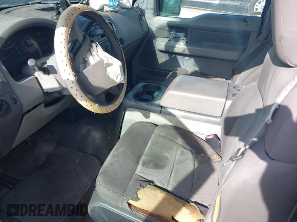 2004 Ford F-150 STX with VIN 1FTRX12W84NB72358, listed as a IAAI auction lot 41963143 with Not provided miles and . Bid and sale history available at DreamBid. Image 14.