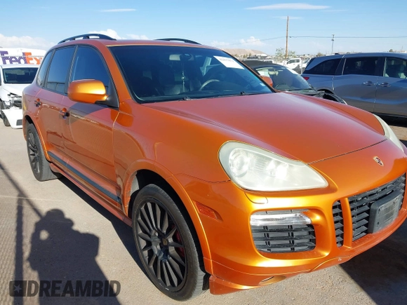 2008 Porsche Cayenne GTS z VIN WP1AD29P48LA72431, wystawiony jako IAAI lot #42437071 z przebiegiem 202 497 mil mil oraz . Historia ofert i sprzedaży dostępna na DreamBid. Obrazek 1.