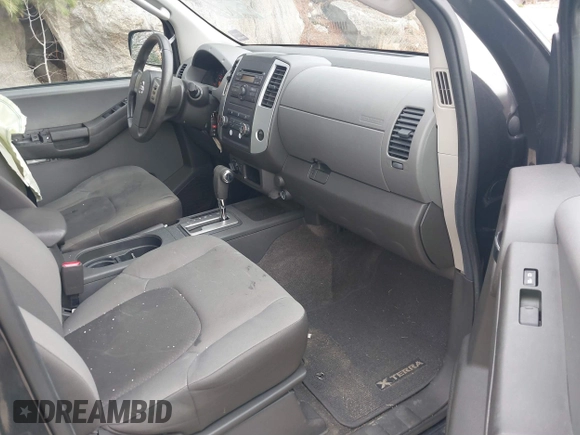 2012 Nissan Xterra X with VIN 5N1AN0NW8CC513949, listed as a IAAI auction lot 41827032 with 161,719 mi miles. Bid and sale history available at carsss.com. Image 5.