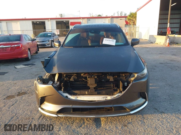 2019 Mazda CX-9 Signature with VIN JM3TCBEY5K0331147, listed as a IAAI auction lot 42026101 with 64,499 mi miles and . Bid and sale history available at DreamBid. Image 13.
