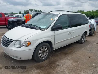 2007 Chrysler Town & Country Touring with VIN 2A4GP54L87R273936, listed as a IAAI auction lot 42181459 with 201,571 mi miles and . Bid and sale history available at DreamBid. Image 2.
