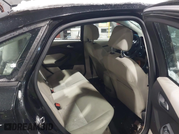 2015 Ford Focus SE with VIN 1FADP3F26FL370311, listed as a IAAI auction lot 41514842 with 126,444 mi miles and . Bid and sale history available at DreamBid. Image 8.