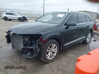 2018 Audi Q7 Premium Plus with VIN WA1LAAF71JD034960, listed as a IAAI auction lot 42075816 with 107,481 mi miles. Bid and sale history available at carsss.com. Image 2.