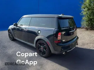 2011 MINI Clubman S z VIN WMWZG3C59BTY31250, wystawiony jako Copart lot #48608435 z przebiegiem 126 025 mil mil oraz Szkoda całkowita • Salvage title. Historia ofert i sprzedaży dostępna na DreamBid. Obrazek 3.