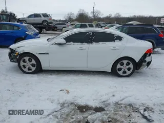 2017 Jaguar XE 25t z VIN SAJAR4BG4HA966709, wystawiony jako IAAI lot #41620077 z przebiegiem 91 859 mil mil oraz . Historia ofert i sprzedaży dostępna na DreamBid. Obrazek 14.