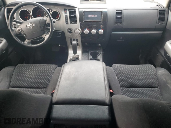 2008 Toyota Tundra z VIN 5TFDV54108X037362, wystawiony jako Copart lot #53732435 z przebiegiem 199 711 mil mil oraz Szkoda całkowita • Salvage title. Historia ofert i sprzedaży dostępna na DreamBid. Obrazek 8.