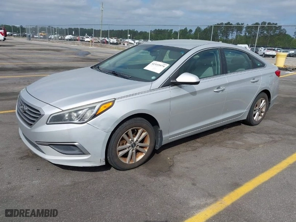 2016 Hyundai Sonata 2.4L SE with VIN 5NPE24AF9GH305164, listed as a IAAI auction lot 41935979 with 242,605 mi miles. Bid and sale history available at carsss.com. Image 2.