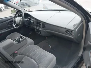 2003 Buick Century Custom with VIN 2G4WS52JX31271370, listed as a IAAI auction lot 39389930 with Not Provided miles. Bid and sale history available at carsss.com. Image 5.
