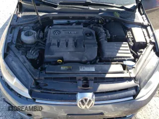 2015 Volkswagen Golf SportWagen TDI SE with VIN 3VWCA7AU9FM512010, listed as a Copart auction lot 68118573 with 124,313 mi miles. Bid and sale history available at carsss.com. Image 12.
