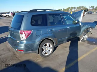 2010 Subaru Forester X Limited с VIN JF2SH6DC7AH724104, выставлен на аукционе IAAI как лот 41253857 с пробегом 109 532 миль миль и . История ставок и продаж доступна на DreamBid. Изображение 4.