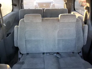 2004 Kia Sedona LX with VIN KNDUP131546611507, listed as a Copart auction lot 82050794 with 200,426 mi miles and Clean Title. Bid and sale history available at carsss.com. Image 10.