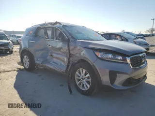 2020 Kia Sorento LX z VIN 5XYPG4A3XLG667554, wystawiony jako Copart lot #46855255 z przebiegiem 31 809 mil mil oraz Szkoda całkowita • Salvage title. Historia ofert i sprzedaży dostępna na DreamBid. Obrazek 4.