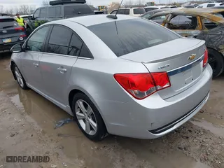 2015 Chevrolet Cruze LT with VIN 1G1PE5SB5F7113933, listed as a IAAI auction lot 41822629 with 100,576 mi miles. Bid and sale history available at carsss.com. Image 3.
