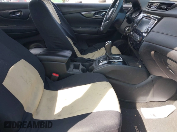 2018 Nissan Rogue SV with VIN JN8AT2MV5JW314808, listed as a IAAI auction lot 42053144 with 78,051 mi miles and . Bid and sale history available at carsss.com. Image 5.