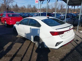 2020 Kia Forte GT-Line with VIN 3KPF34AD0LE152043, listed as a IAAI auction lot 41206092 with 41,502 mi miles. Bid and sale history available at carsss.com. Image 3.