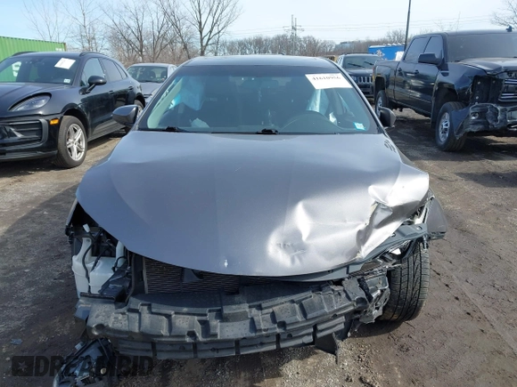 2016 Toyota Camry XSE with VIN 4T1BK1FK5GU576540, listed as a IAAI auction lot 41610956 with 90,254 mi miles. Bid and sale history available at carsss.com. Image 12.