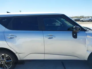 2021 Kia Soul S with VIN KNDJ23AU5M7795528, listed as a IAAI auction lot 41718018 with 75,098 mi miles and . Bid and sale history available at DreamBid. Image 13.