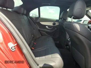 2019 Mercedes-Benz C 300 with VIN 55SWF8DB7KU317733, listed as a Copart auction lot 55562235 with 39,884 mi miles and Non repairable. Bid and sale history available at DreamBid. Image 10.