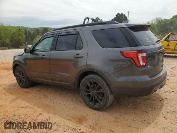 2017 Ford Explorer XLT with VIN 1FM5K7D81HGD62121, listed as a Copart auction lot 53132825 with 63,050 mi miles and Salvage title. Bid and sale history available at DreamBid. Image 2.